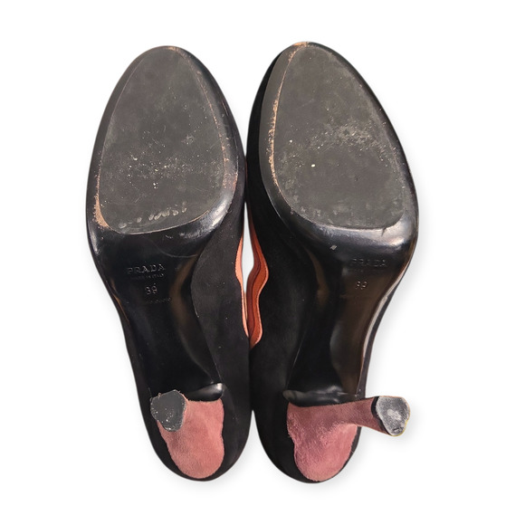 Prada Camoscio Y2K Spring 2008 Archive Suede Wave Scallop Trim Pumps IT 39 US 9 - Picture 9 of 10